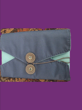 4/$67 Deal! Umbra Travel Organizer with Multiple Zip Pockets